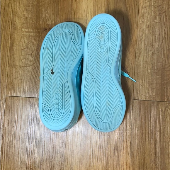 ❌SOLD❌ ADDIDAS Neo Cloadfoam Sneaker - Picture 5 of 6